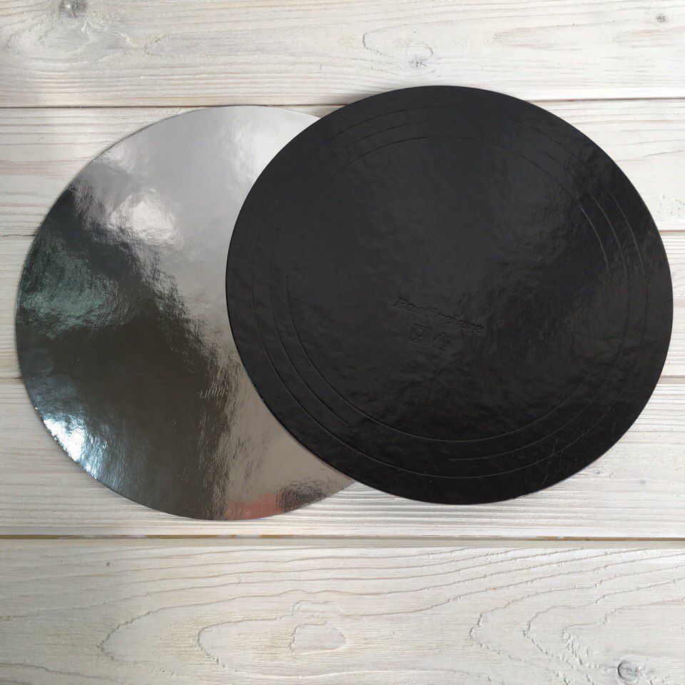 Подложка круглая 30 см 1,5мм черный/серебро