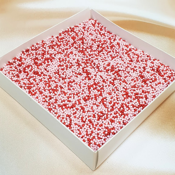Шарики бело-розово-красные (1 кг)