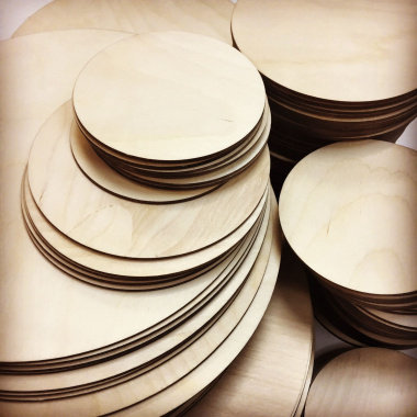 Подложки из фанеры