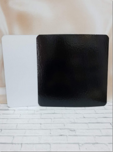 Усиленная подложка 29*29см - 3,2 мм черно/белая