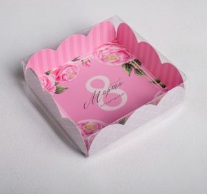 Коробка «8 Марта», 10,5 × 10,5 × 3 см