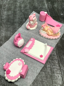 Сахарная фигурка "Метрика"с младенцем 