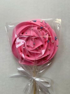 Безе на палочке розовое с посыпкой 7см