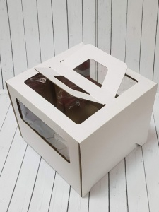 Коробка 26*26*20 С окном и ручкой