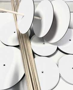 Подложка круглая с отверстием 12 см белая 3мм